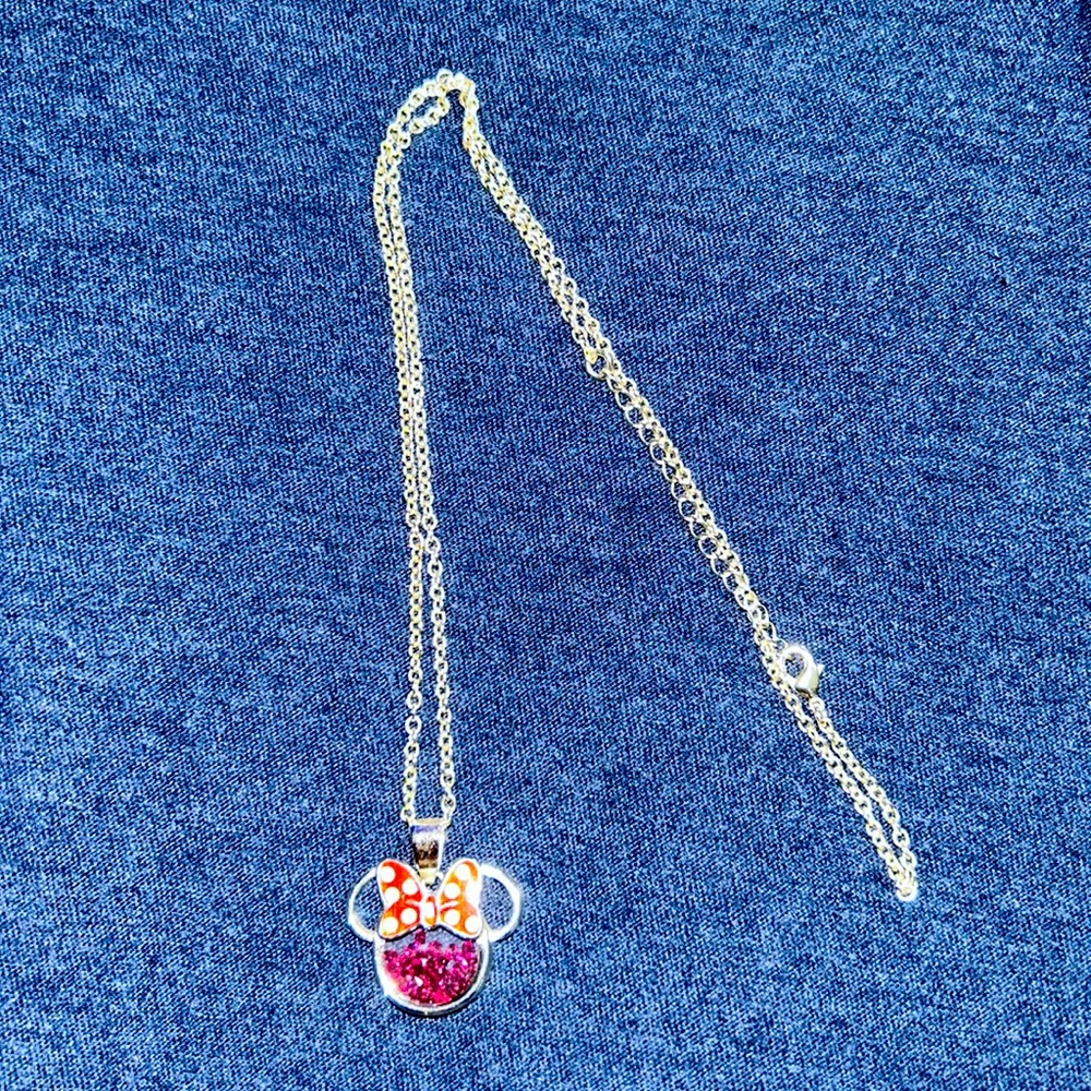 Silver Minnie Mouse Necklace